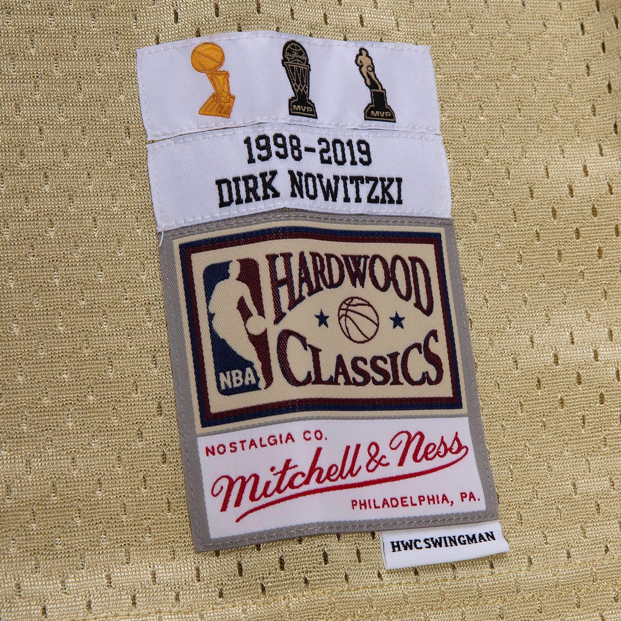 DALLAS MAVERICKS DIRK NOWITZKI HARDWOOD CLASSIC GOLD JERSEY - Image 3
